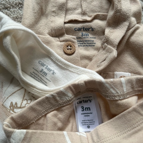 Carter’s 3m 3pc set - Picture 3 of 5